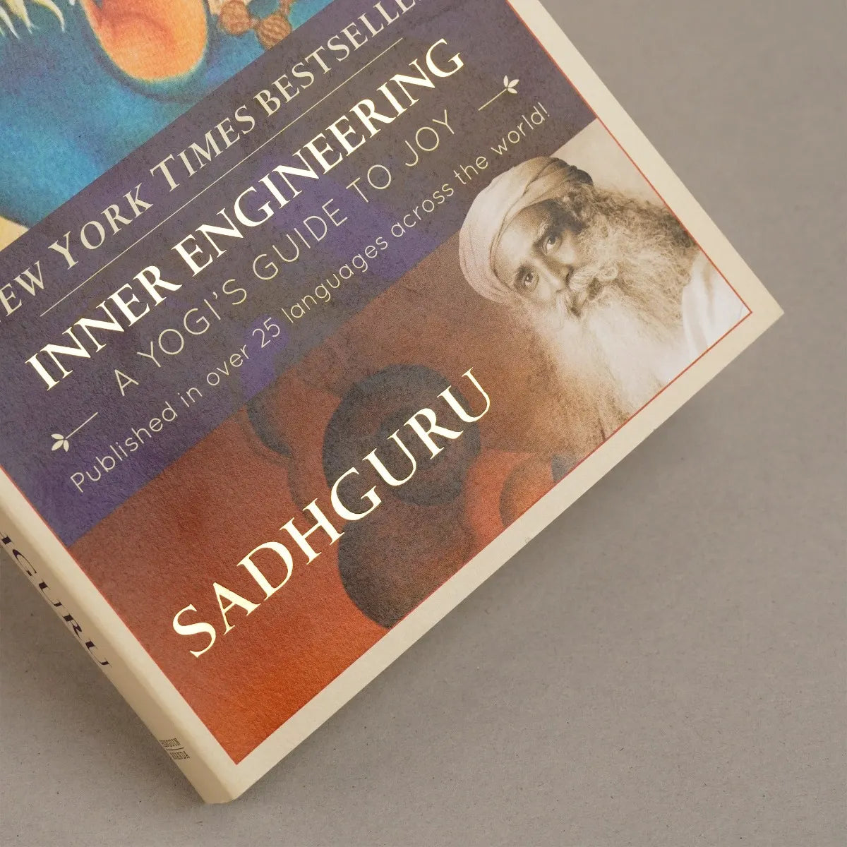 Inner Engineering : A Yogi's Guide to Joy (Soft Cover)