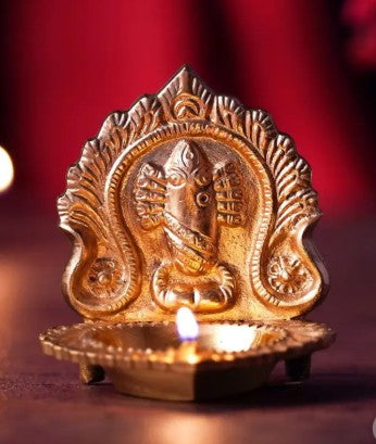 Linga Bhairavi Lamp. Brass lamp. Strong and sturdy oil lamp