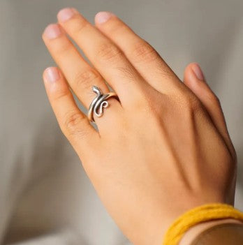 Energized Silver Ring (Snake Ring / Sarpasutra)